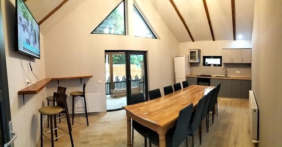 מלון גורה הומורולווי Casa Justin מראה חיצוני תמונה
